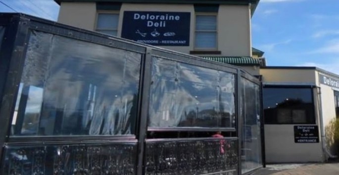 Deloraine Deli Uniwell Lynx Install